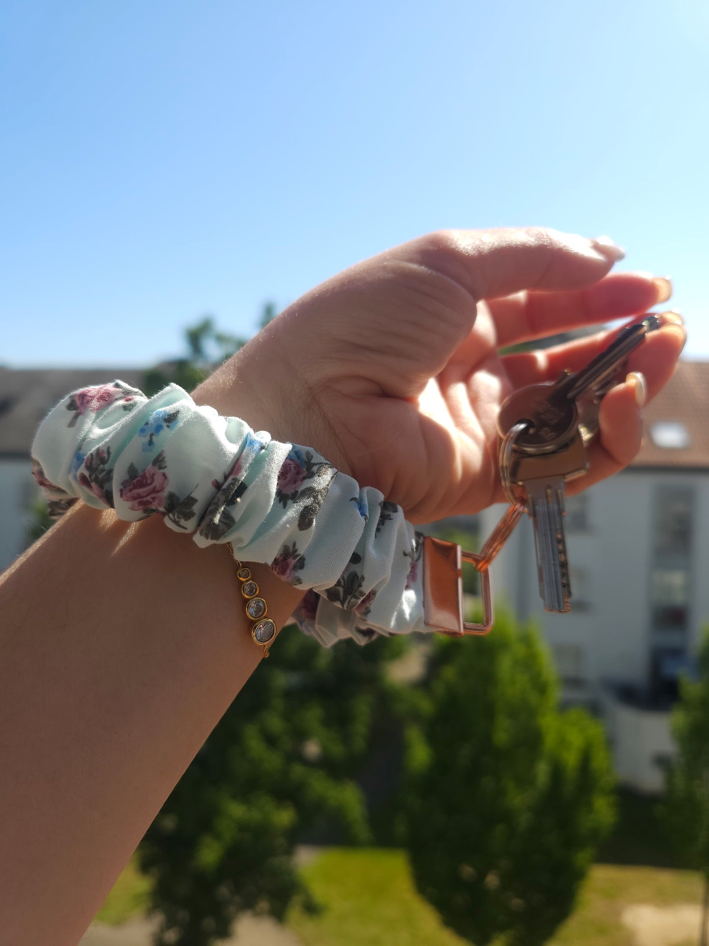 Bracelet Porte-Clés Scrunchie en Tissu - 17cm | 6 Motifs Colorés