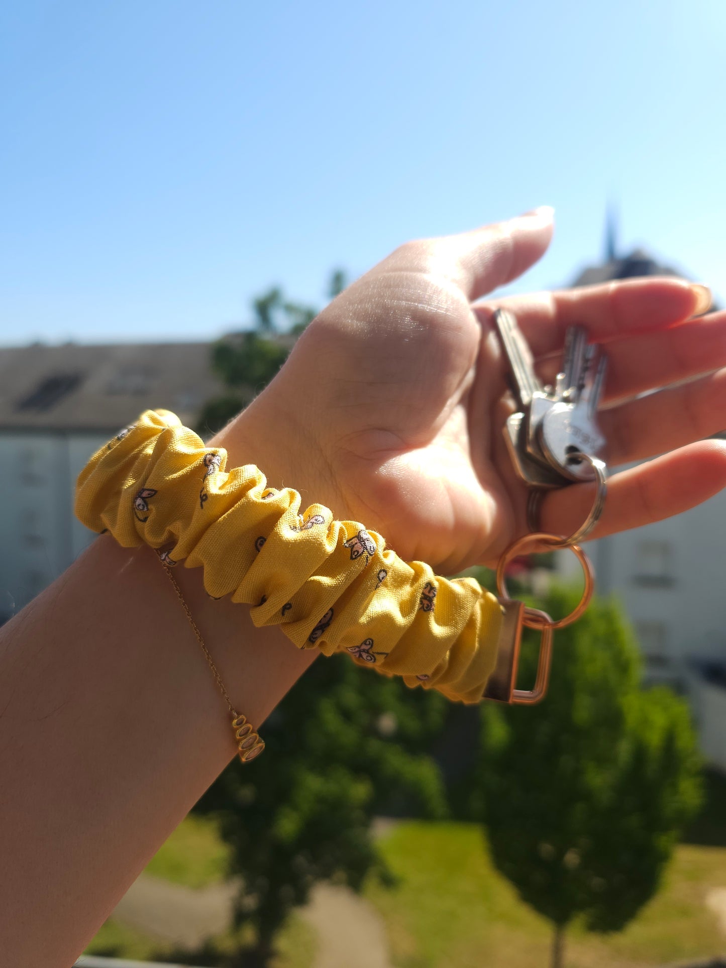 Bracelet Porte-Clés Scrunchie en Tissu - 17cm | 6 Motifs Colorés