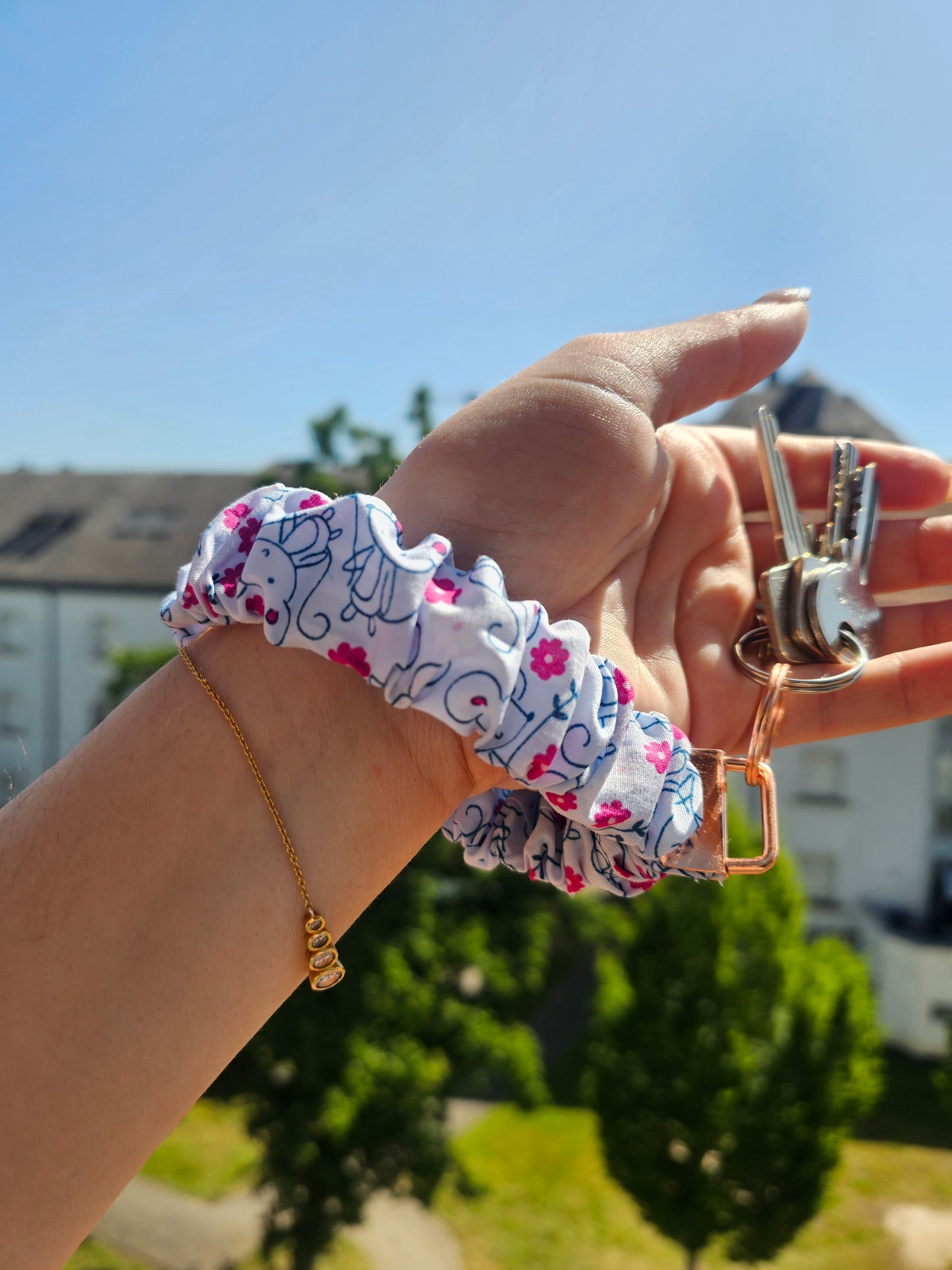 Bracelet Porte-Clés Scrunchie en Tissu - 17cm | 6 Motifs Colorés