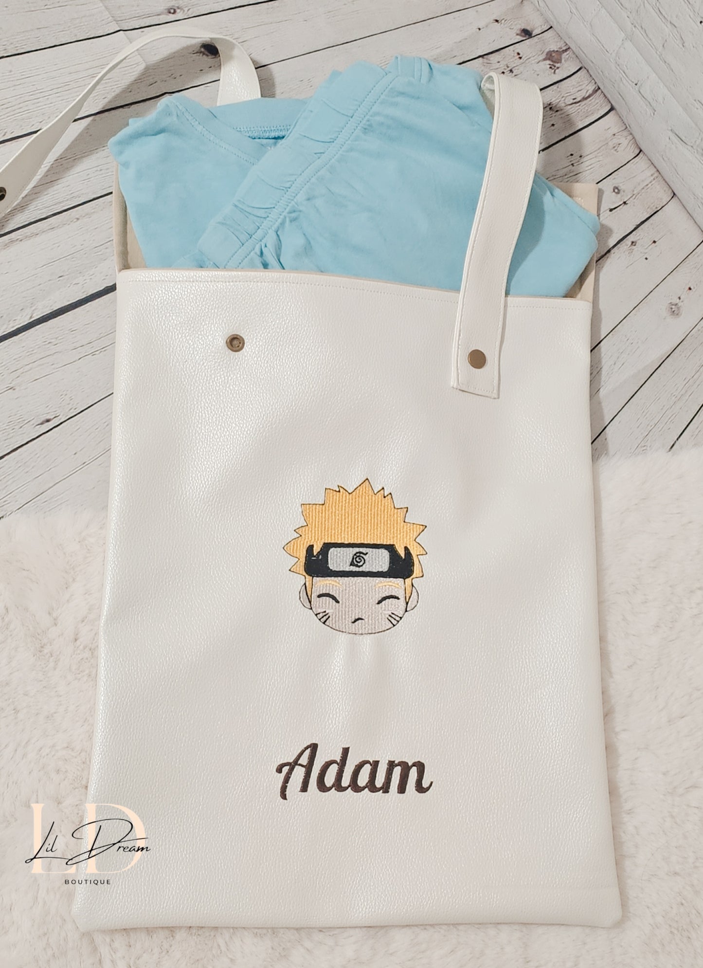 Range pyjama/doudou en similicuir