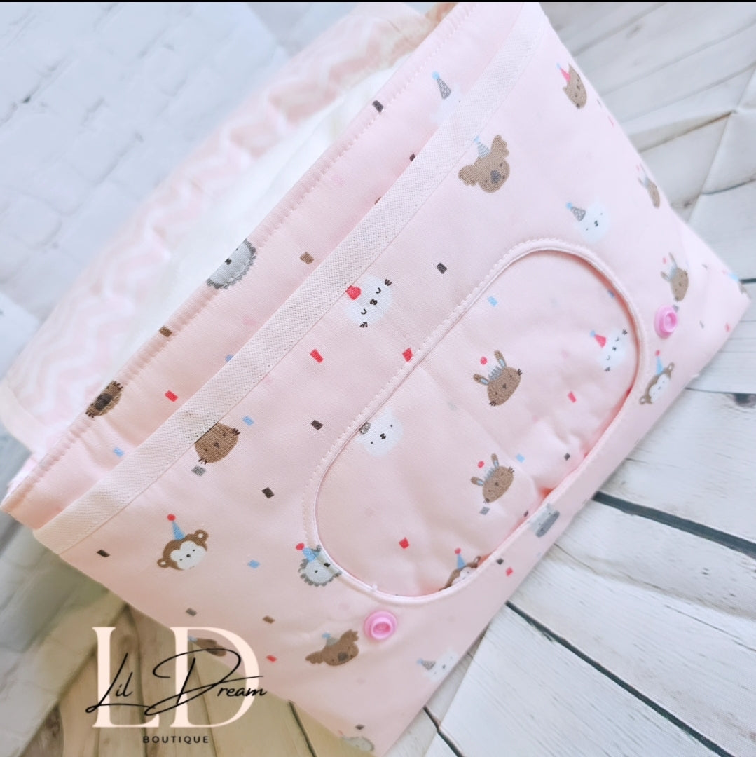 Pochette à couches et lingettes